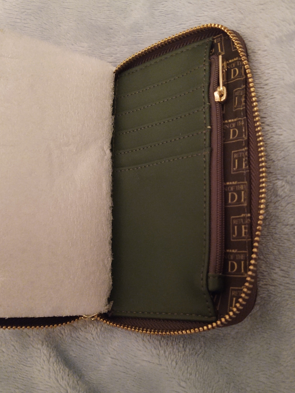 Loungefly Black & Gold Star Wars C-3PO Zip Wallet NWT - Picture 4 of 7
